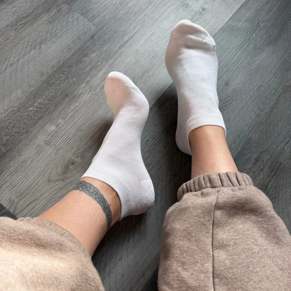 Bambooven Premium Bamboo Socks NEW White Women’s Athleisure Workout Gym